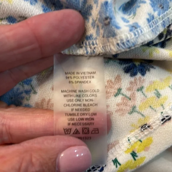 Riley & Rae top - Picture 6 of 6